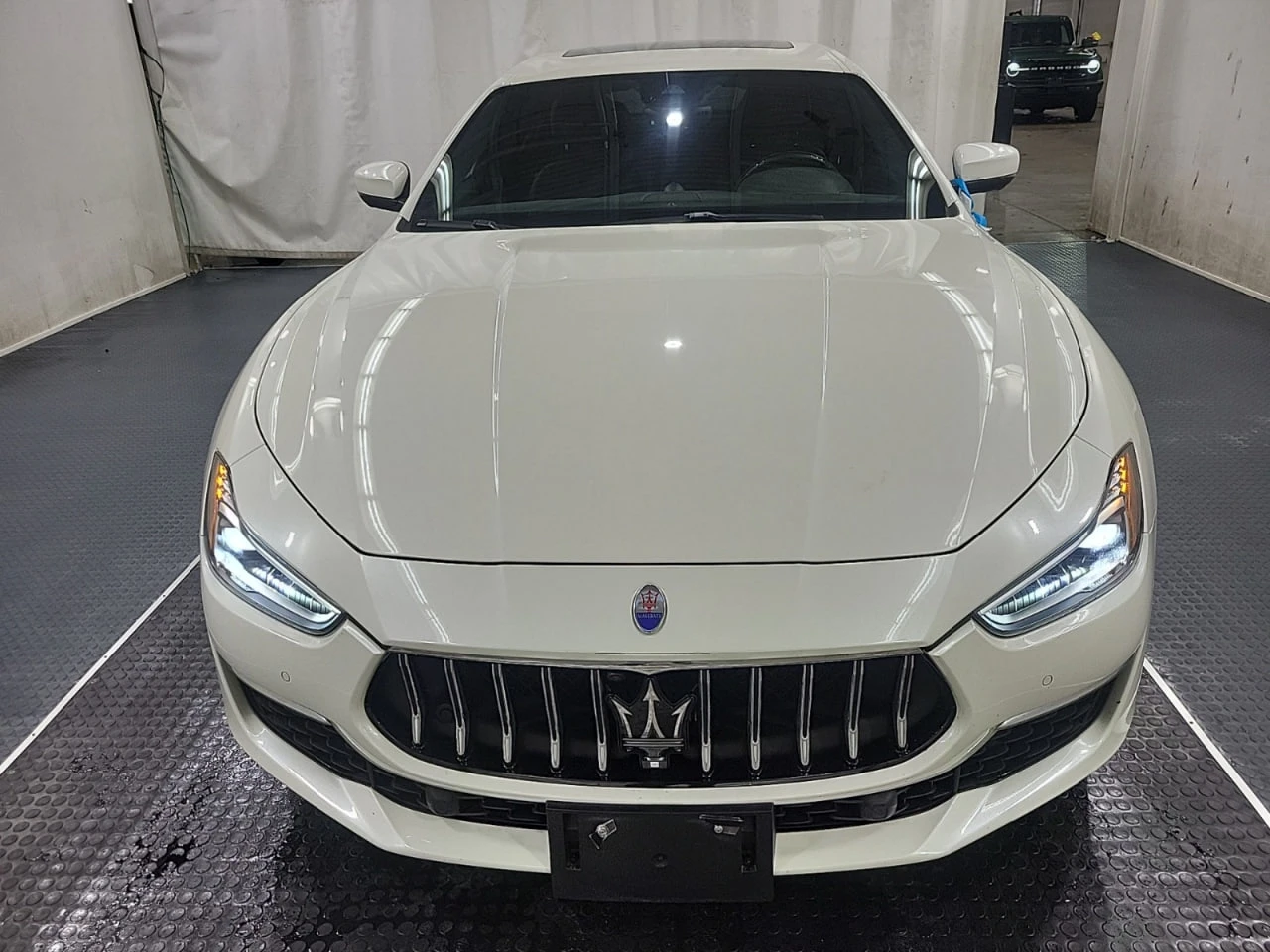 Maserati Ghibli *  *    *   *  | Mobile.bg   2