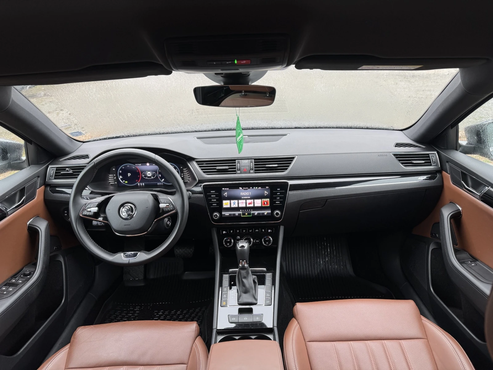 Skoda Superb L&K* 4x4* Facelift* ������* 1�� ���������� | Mobile.bg � ����������� 11