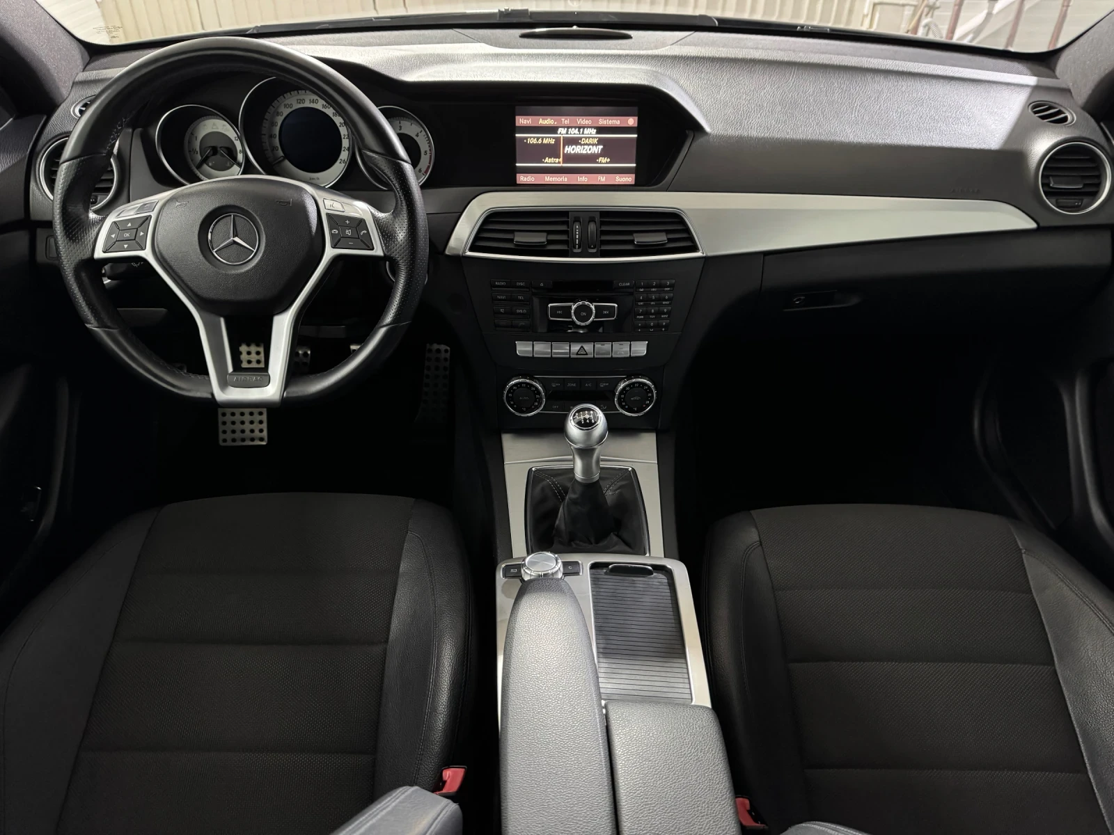 Mercedes-Benz C 220 BlueEfficiency - COUPE - AVANTGARDE - изображение 9