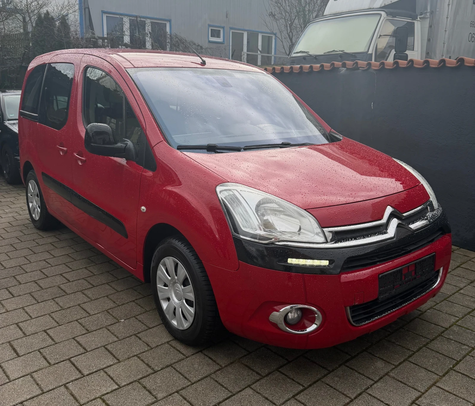Citroen Berlingo 1.6 HDI 92 к.н. FACELIFT  - изображение 6