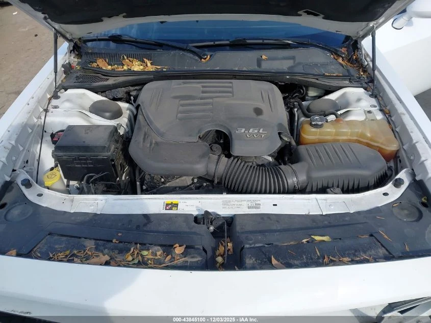 Dodge Challenger SXT * Крайна цена без търг*  - изображение 10