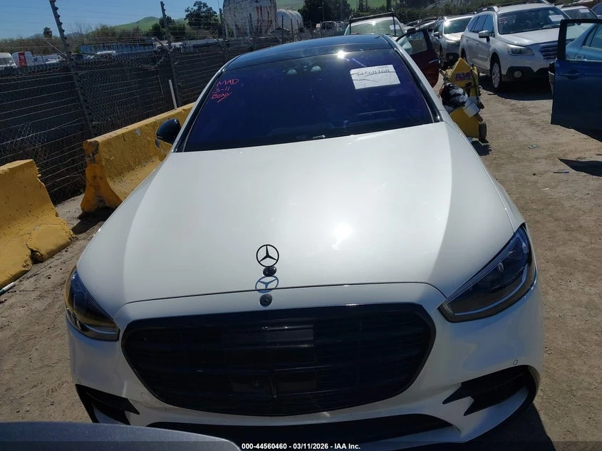 Mercedes-Benz S 580 4.0l 4Matic, снимка 12 - Автомобили и джипове - 54094642