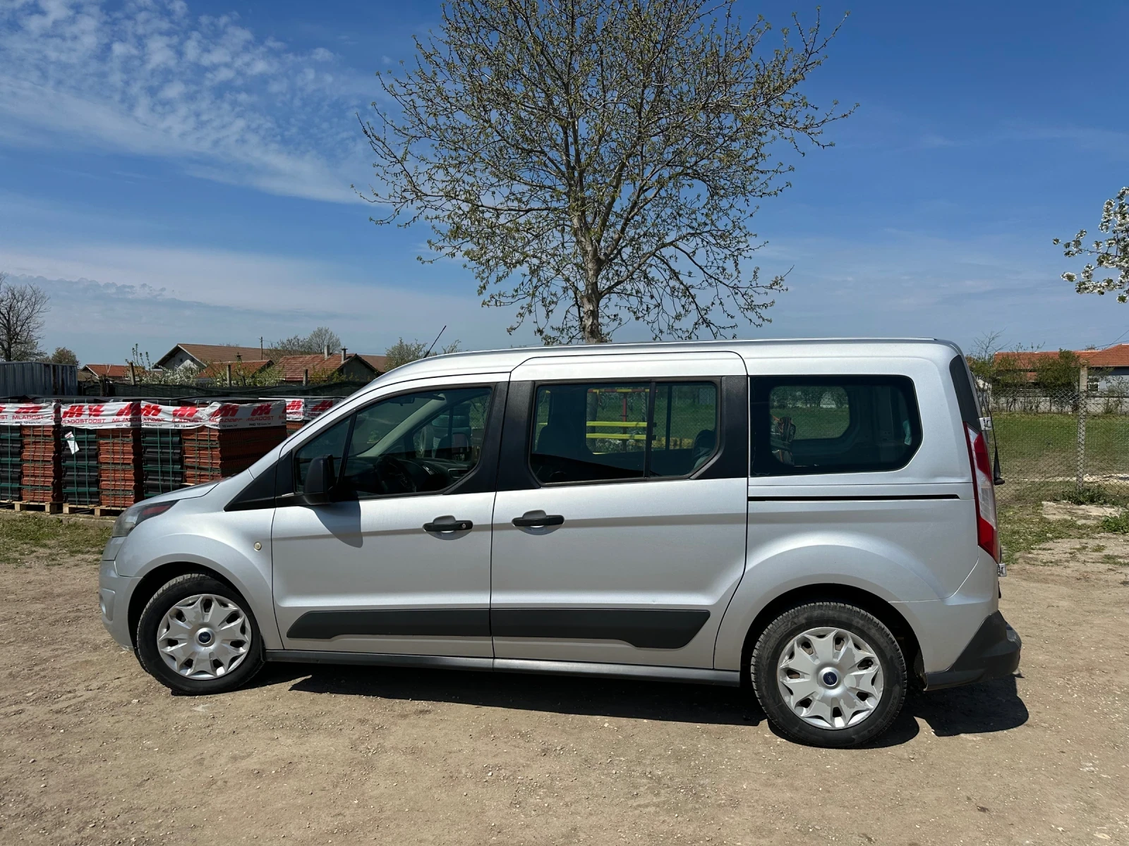 Ford Tourneo Connect | Mobile.bg � ����������� 2