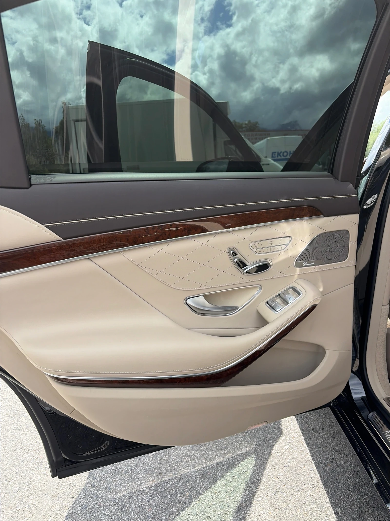 Mercedes-Benz S 350 Дълга база, снимка 9 - Автомобили и джипове - 54779256