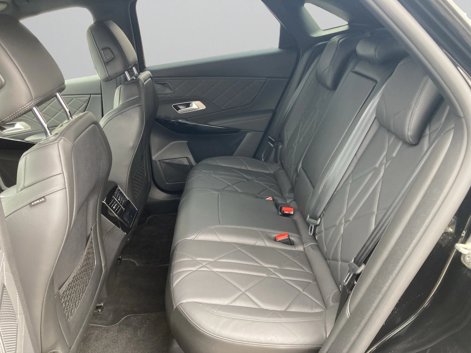 DS DS 7 CROSSBACK GRAND CHIC 1.6 PureTech 180 EAT8, снимка 11 - Автомобили и джипове - 54879734