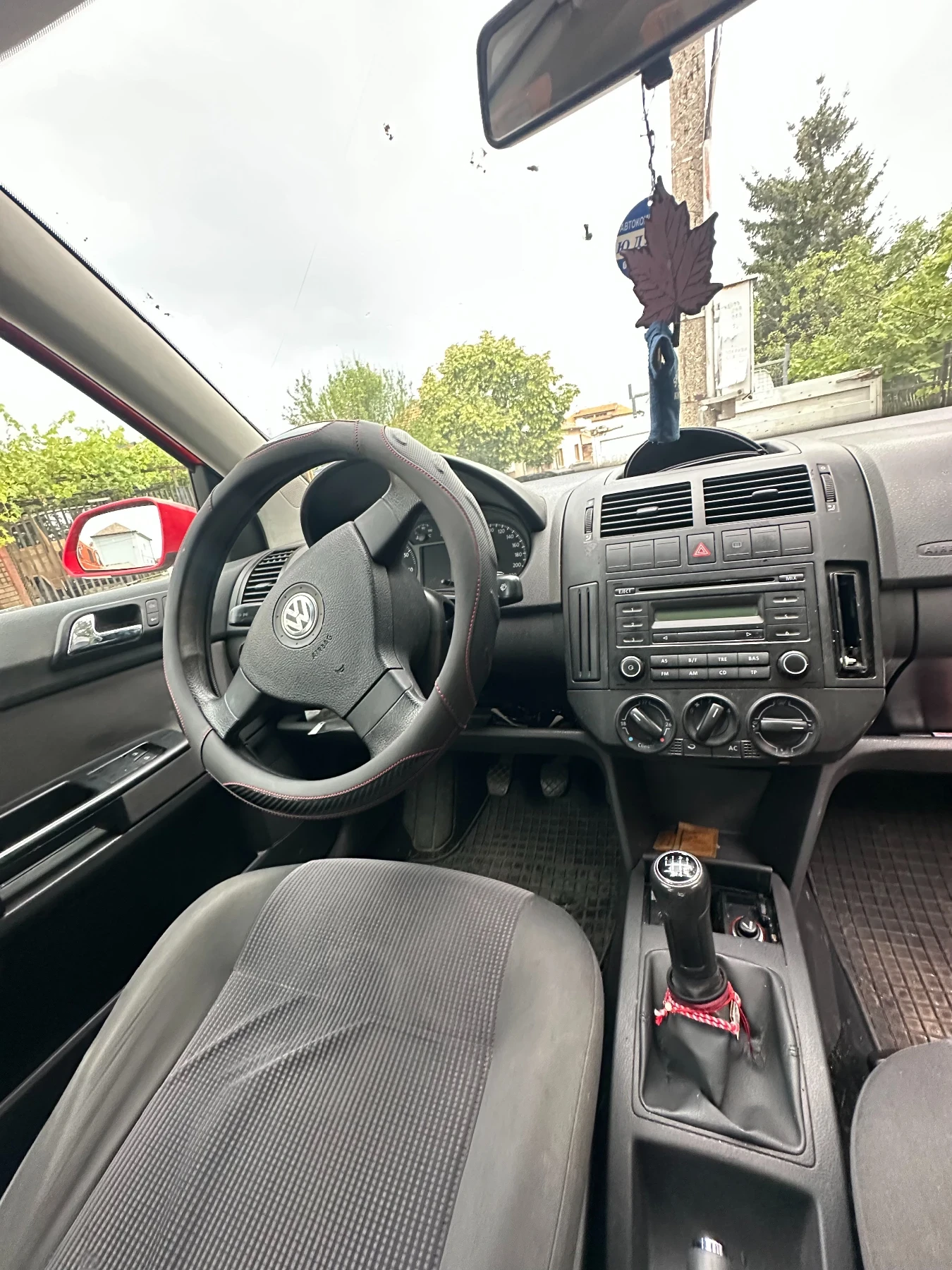 VW Polo, снимка 6 - Автомобили и джипове - 55211876