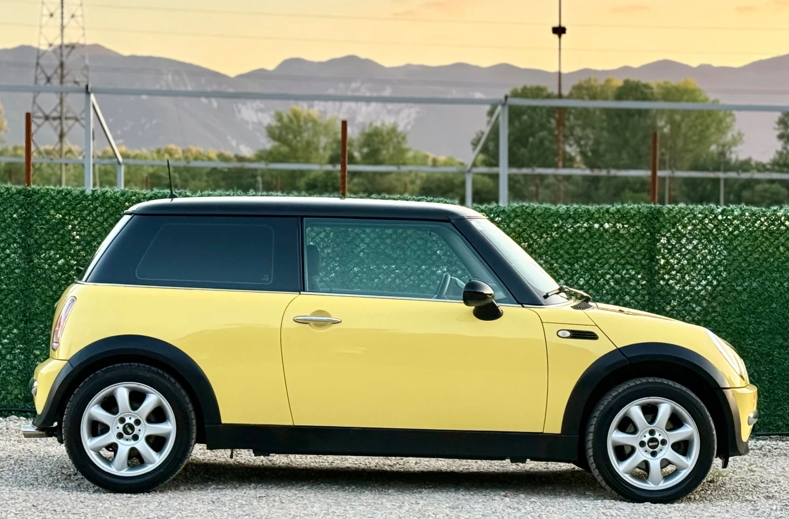Mini Cooper 1.6i КЛИМАТИК, снимка 8 - Автомобили и джипове - 55226021