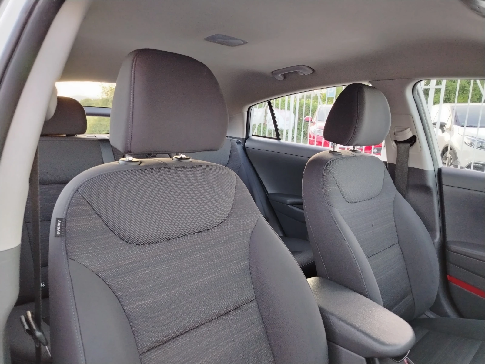 Hyundai Ioniq 1.6-141 КС АВТОМАТИК, ЗАДНА КАМЕРА, ХИБРИД, ЕВРО 6, снимка 15 - Автомобили и джипове - 55450489