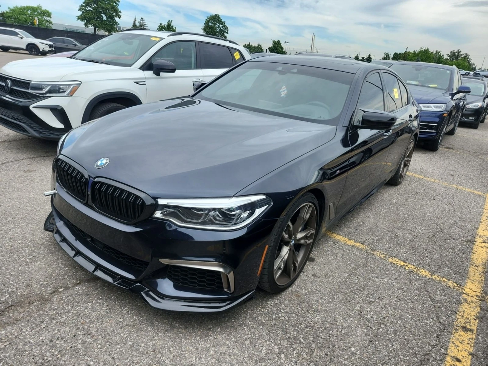 BMW 550 M550 * xDrive * HUD * АвтоКредит * (ЦЕНА ДО БГ)