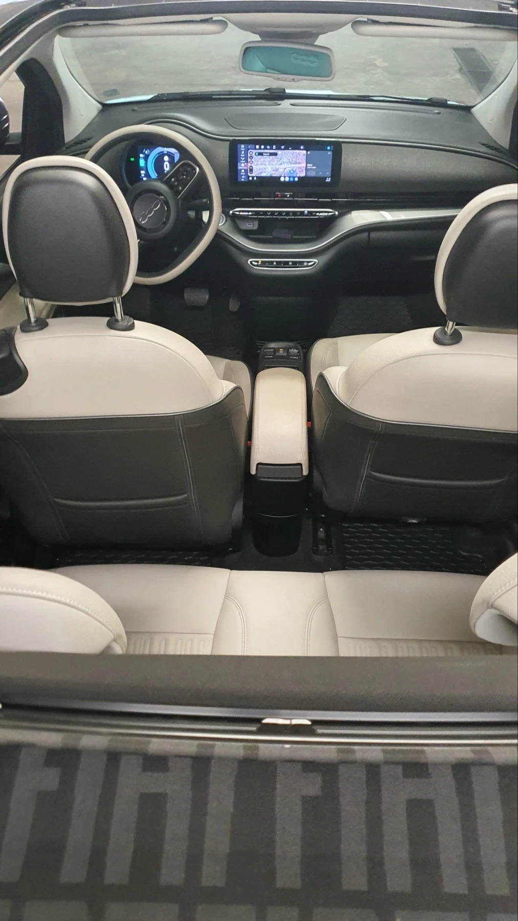 Fiat 500e La Prima Cabrio, снимка 5 - Автомобили и джипове - 55606613