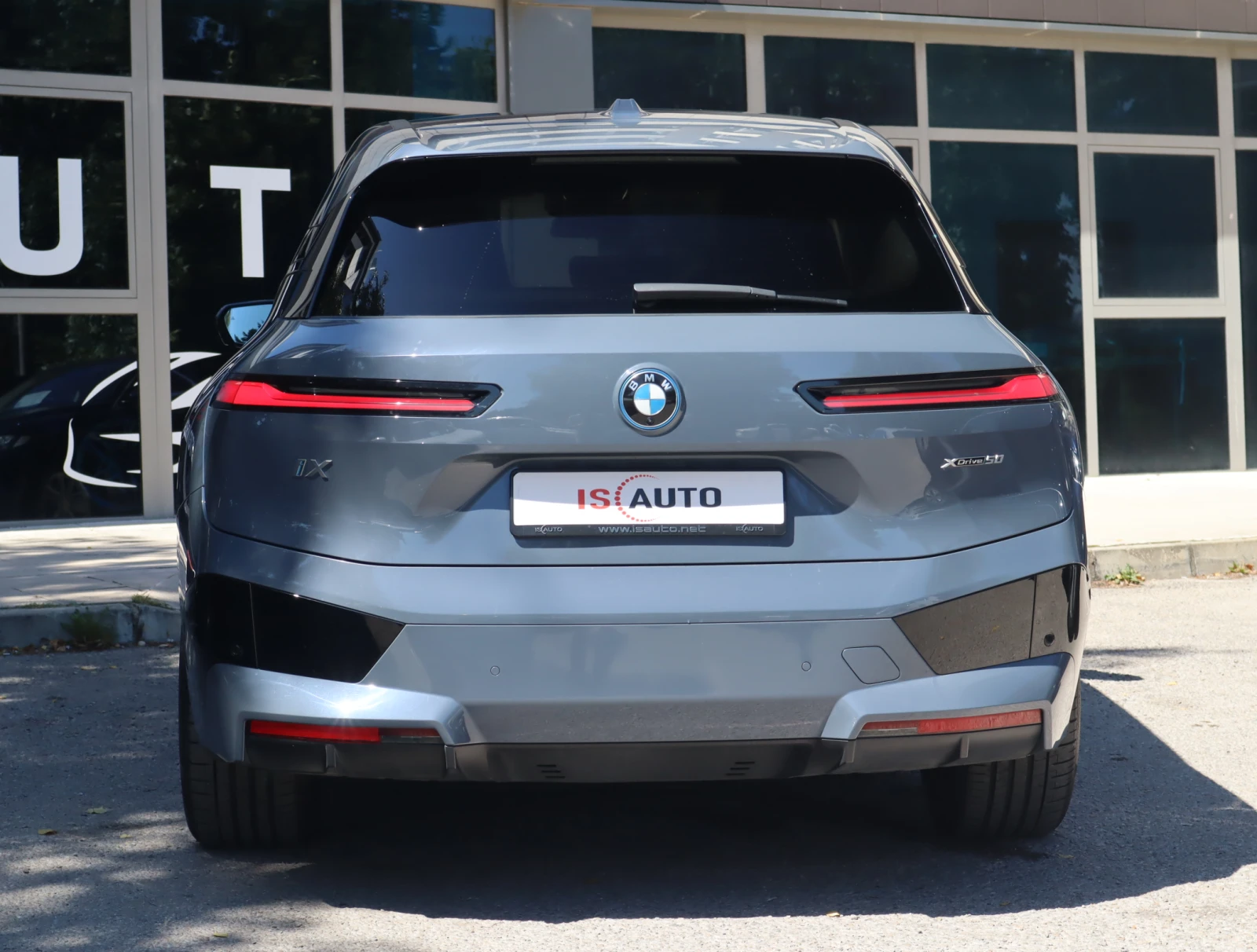 BMW iX xDrive 50/Камера/Ambient/Laser/Sport Package/, снимка 5 - Автомобили и джипове - 55825299