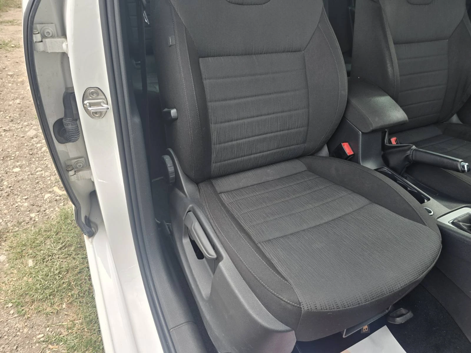 Skoda Octavia 2.0TDI/140hp, снимка 11 - Автомобили и джипове - 55952838