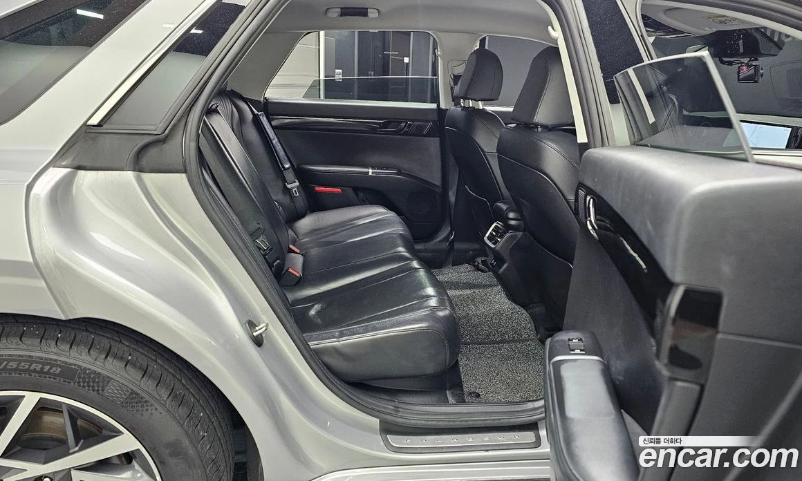 Hyundai Grandeur 3.5 LPG 2WD (Taxi) Deluxe, снимка 12 - Автомобили и джипове - 56024589