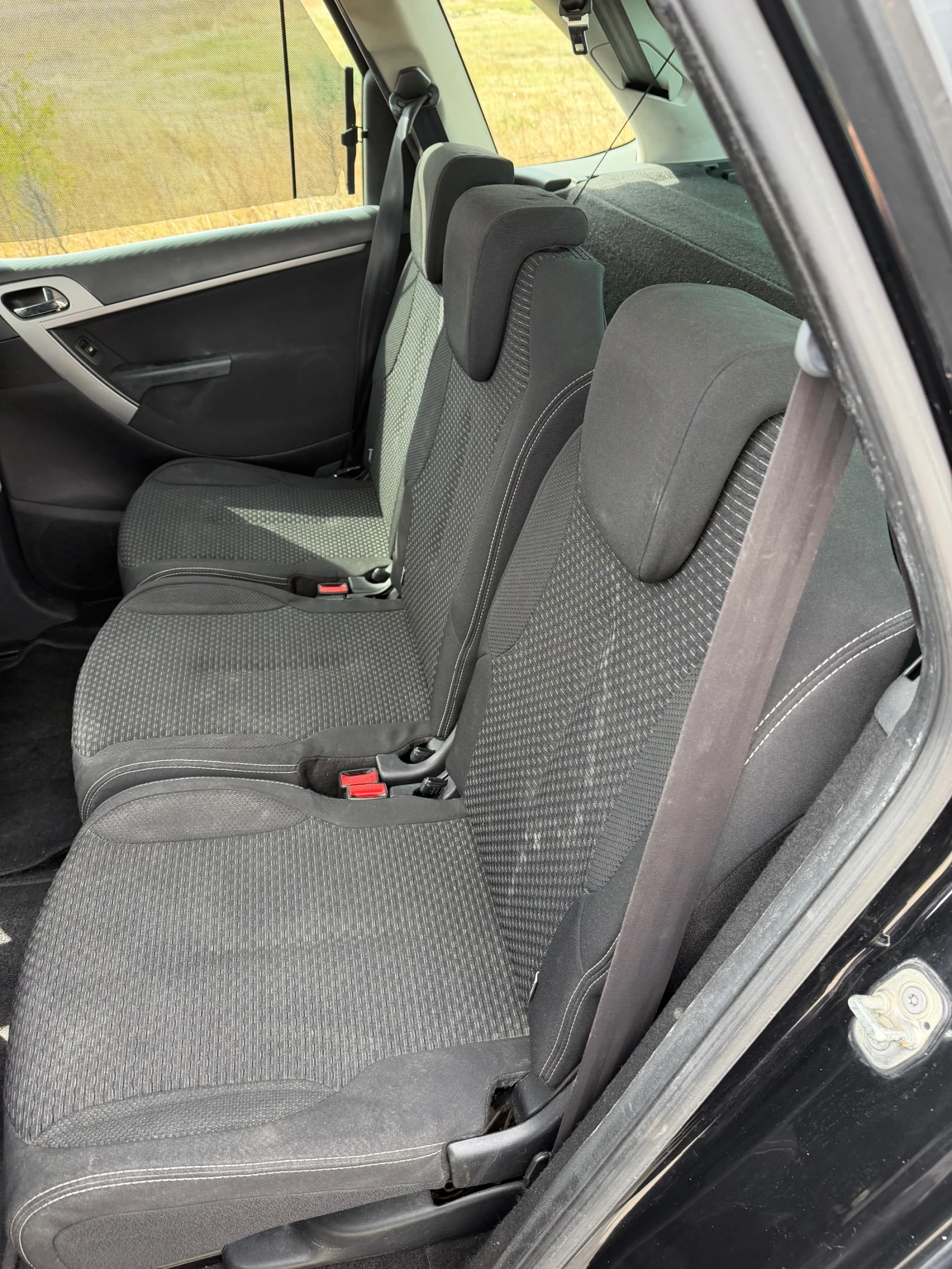 Citroen C4 Picasso 1.6HDI Automatic , снимка 14 - Автомобили и джипове - 56240958