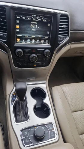 Jeep Grand cherokee 5.7 HEMI OVERLAND, снимка 8