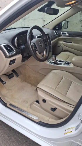 Jeep Grand cherokee 5.7 HEMI OVERLAND, снимка 9