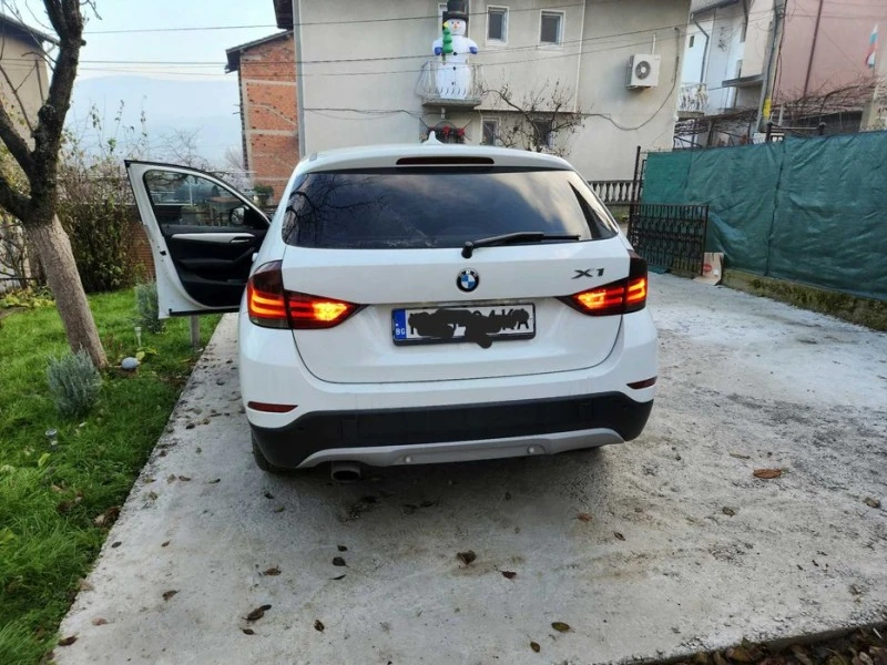 BMW X1 2.0, снимка 2 - Автомобили и джипове - 47504637