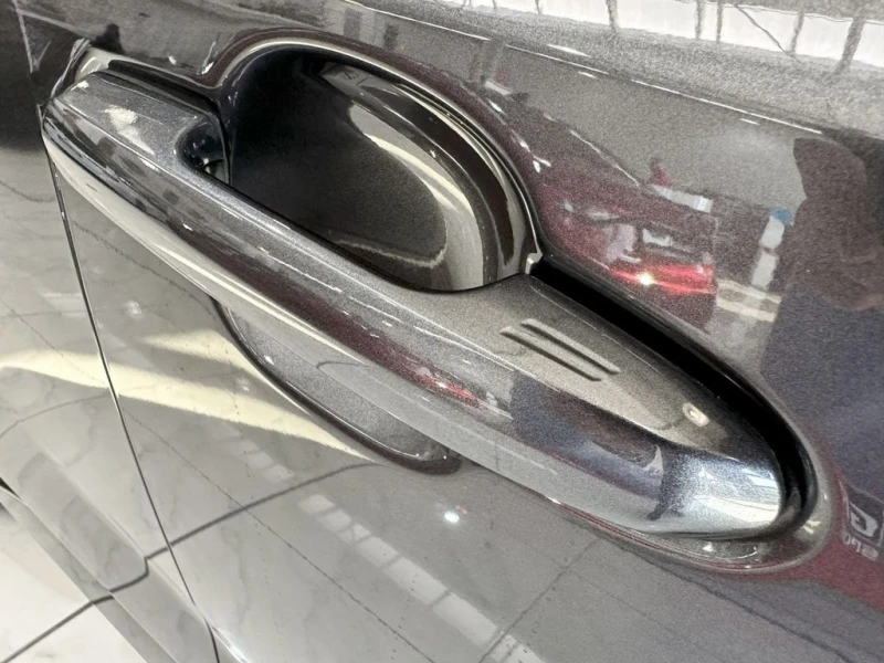 Toyota Rav4 2.5 HEV STYLE 4X4 НАЛИЧНА!!!, снимка 15 - Автомобили и джипове - 52634361