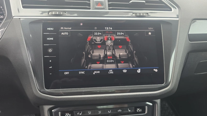 VW Tiguan 4x4 190кс MatrixLED 360камера HIGHLINE Кожен салон, снимка 14 - Автомобили и джипове - 52592866