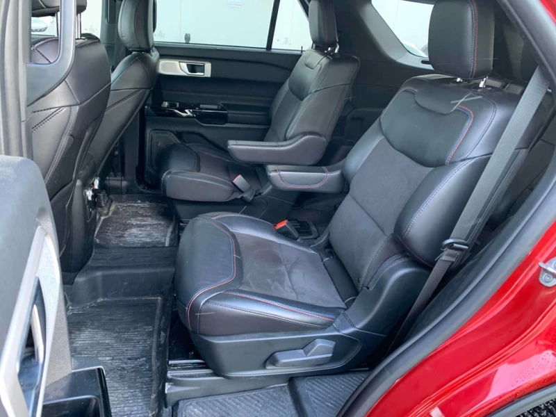 Ford Explorer * ST * CARFAX * БЕЗ ПЪРВОНАЧАЛНА ВНОСКА, снимка 11 - Автомобили и джипове - 53166052