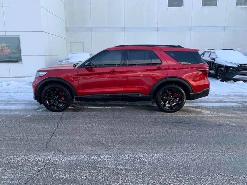 Ford Explorer * ST * CARFAX * БЕЗ ПЪРВОНАЧАЛНА ВНОСКА, снимка 2 - Автомобили и джипове - 53166052