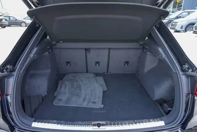 Audi Q3 * Technik 45 | S Line | Quattro | БЕЗ ИНЦИДЕНТИ, снимка 7 - Автомобили и джипове - 54431423