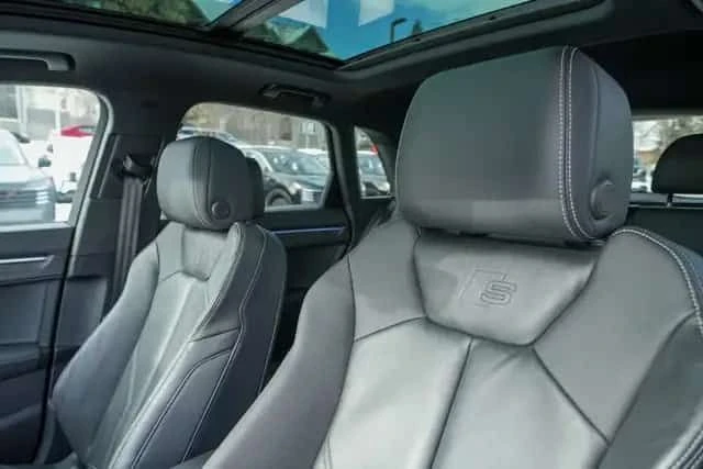 Audi Q3 * Technik 45 | S Line | Quattro | БЕЗ ИНЦИДЕНТИ, снимка 16 - Автомобили и джипове - 54431423