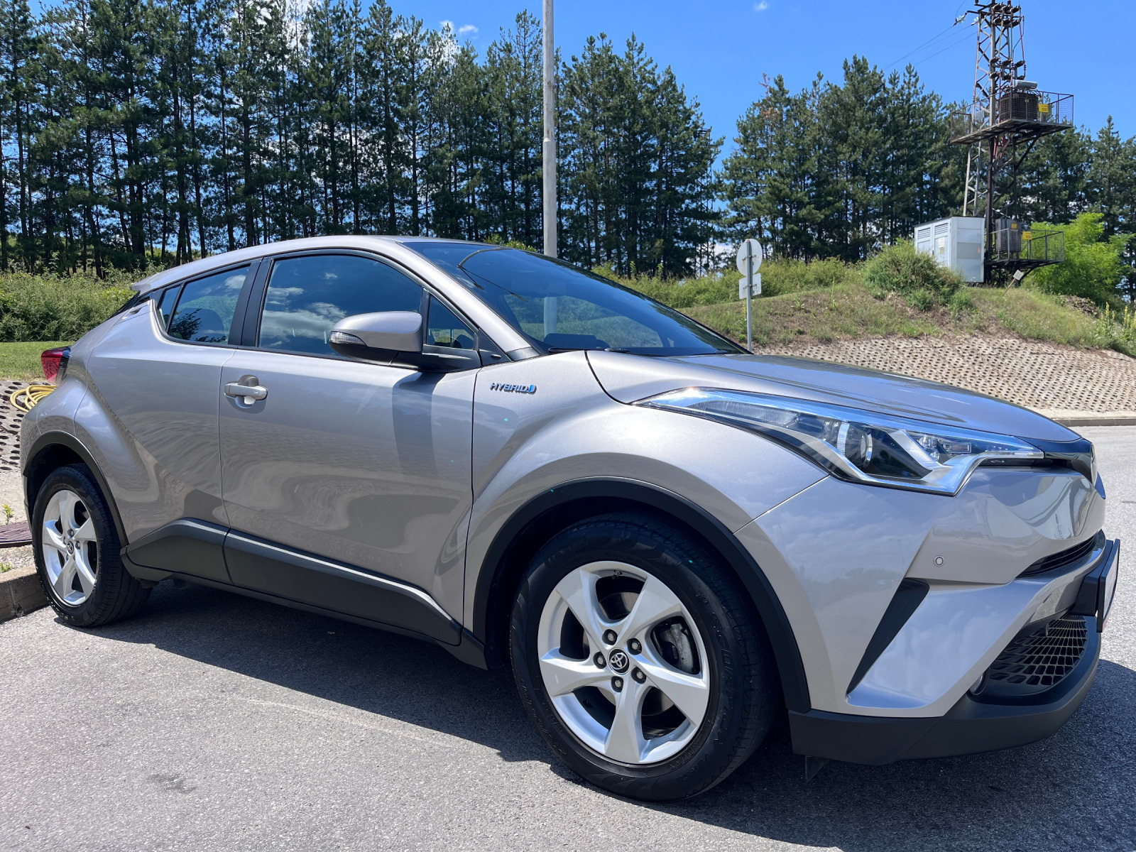 Toyota C-HR 1.8Hybrid Camera / Navi - изображение 3