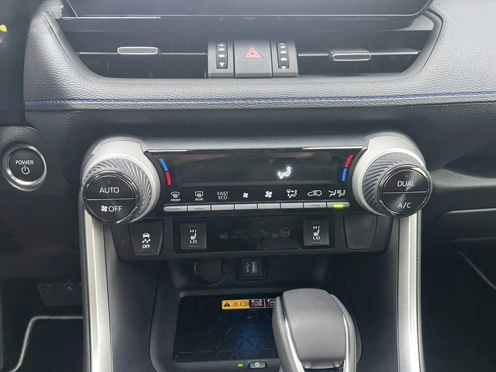 Toyota Rav4 2.5 HEV STYLE 4X4 TOP - изображение 10