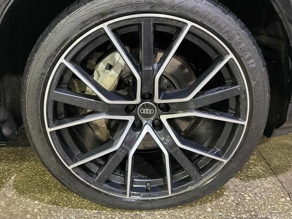 Audi Q7 Progressiv  CARFAX | Mobile.bg � ����������� 7