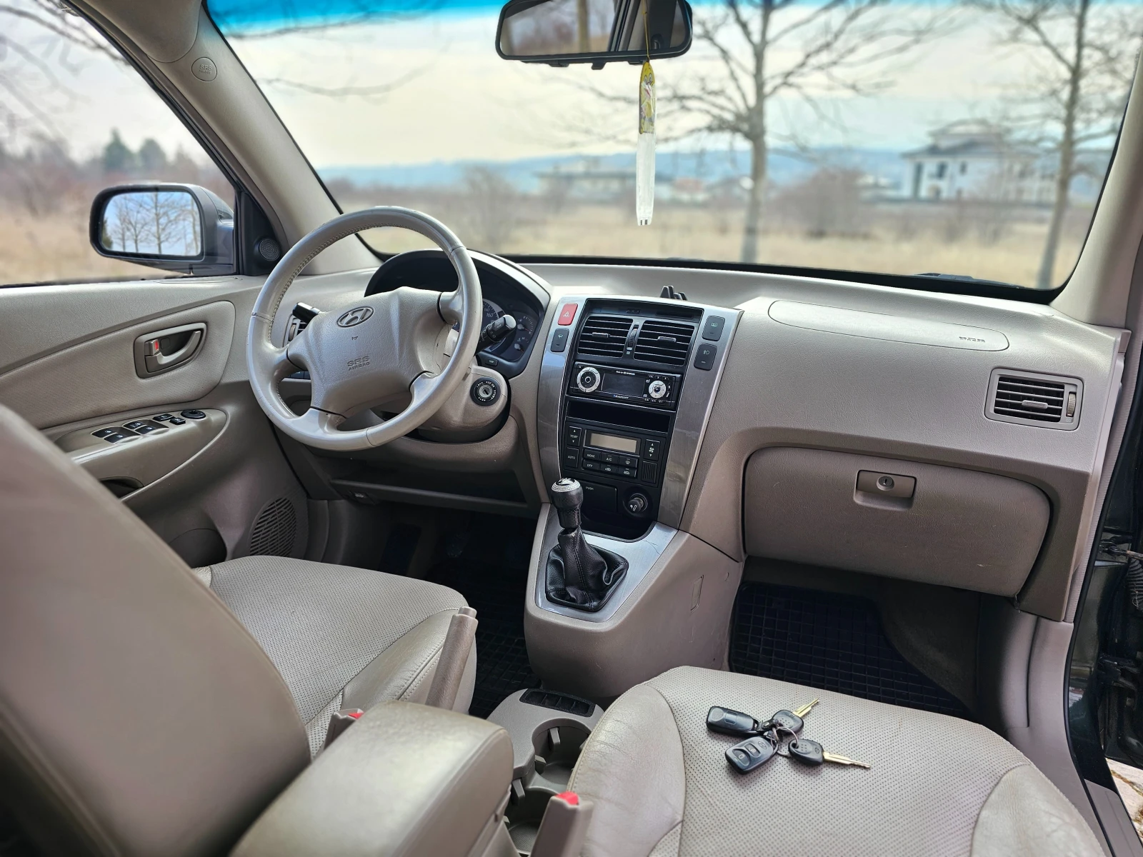 Hyundai Tucson, снимка 13 - Автомобили и джипове - 53870012