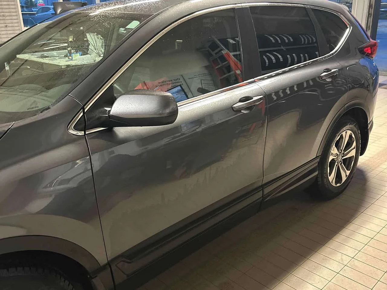 Honda Cr-v * LX * CARFAX * ЦЕНА ДО БГ, снимка 2 - Автомобили и джипове - 53995387