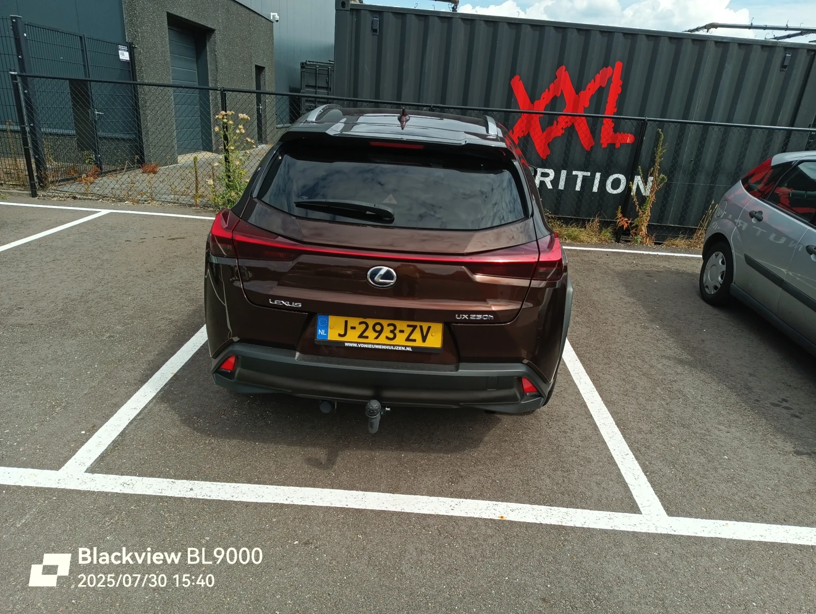 Lexus UX 250h  SUV, снимка 4 - Автомобили и джипове - 54128166