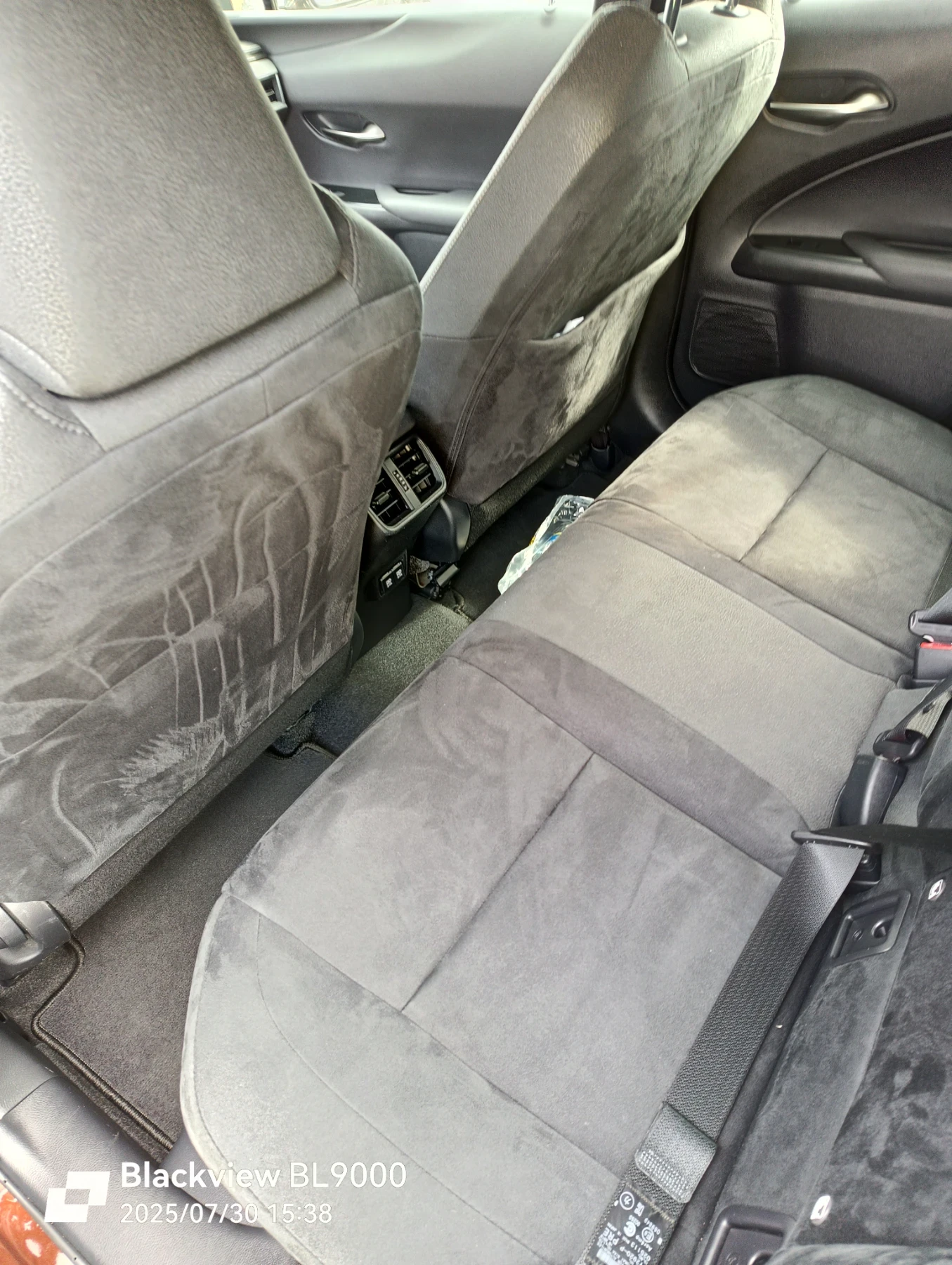 Lexus UX 250h  SUV, снимка 7 - Автомобили и джипове - 54128166