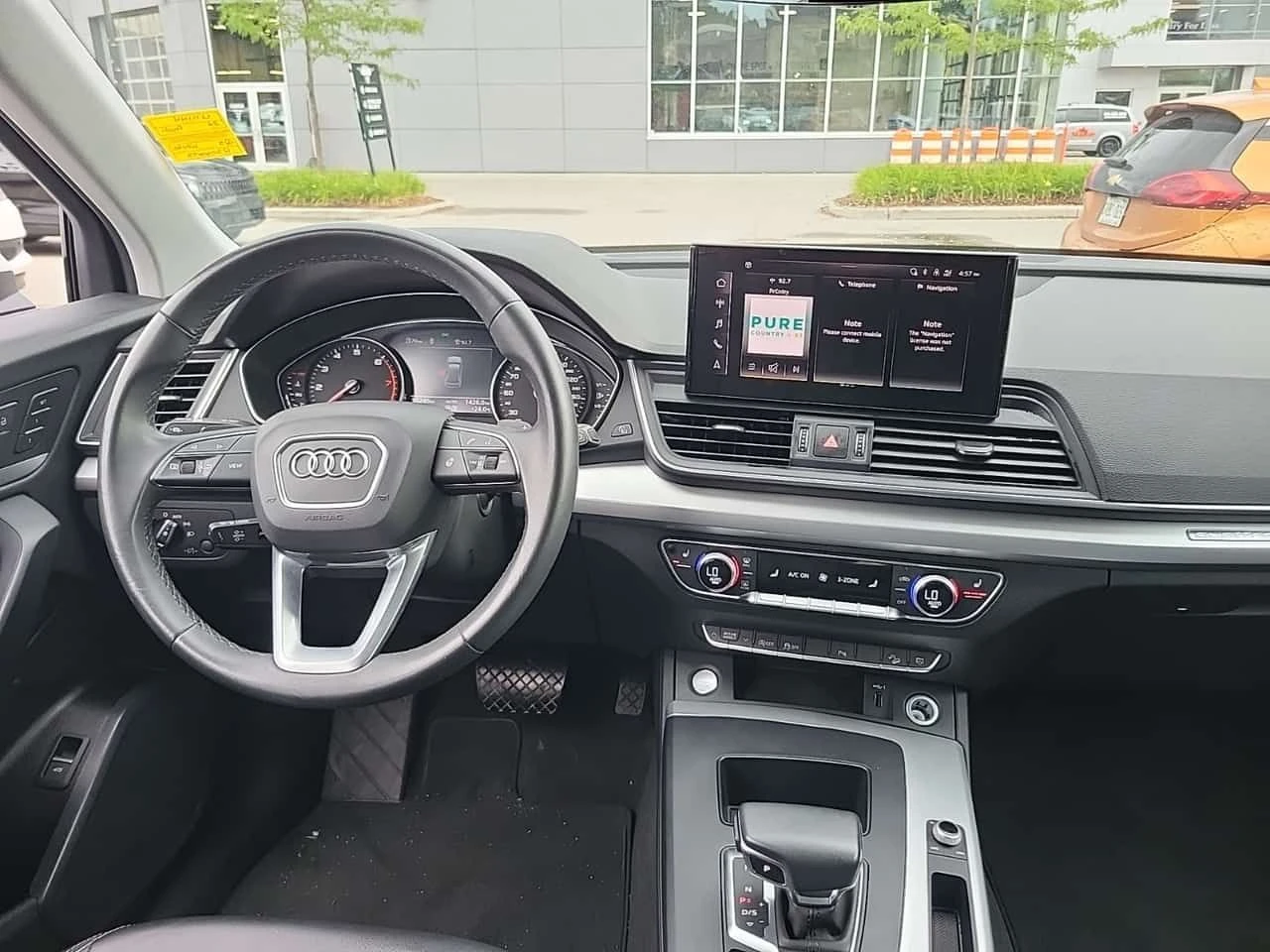 Audi Q5 * 45 Tfsi Quattro Komfort * CARFAX * БЕЗ ПЪРВОНАЧА, снимка 10 - Автомобили и джипове - 55394434