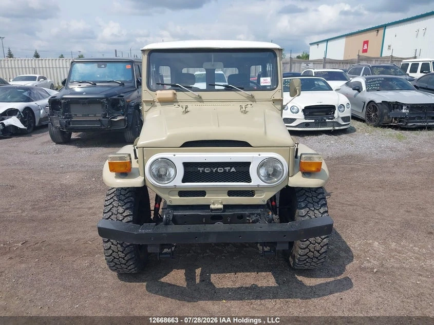Toyota Land cruiser Автокредит Цена до България, снимка 2 - Автомобили и джипове - 55588829