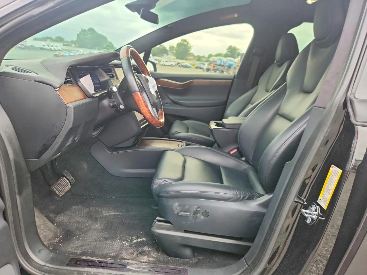 Tesla Model X, снимка 7 - Автомобили и джипове - 55893614