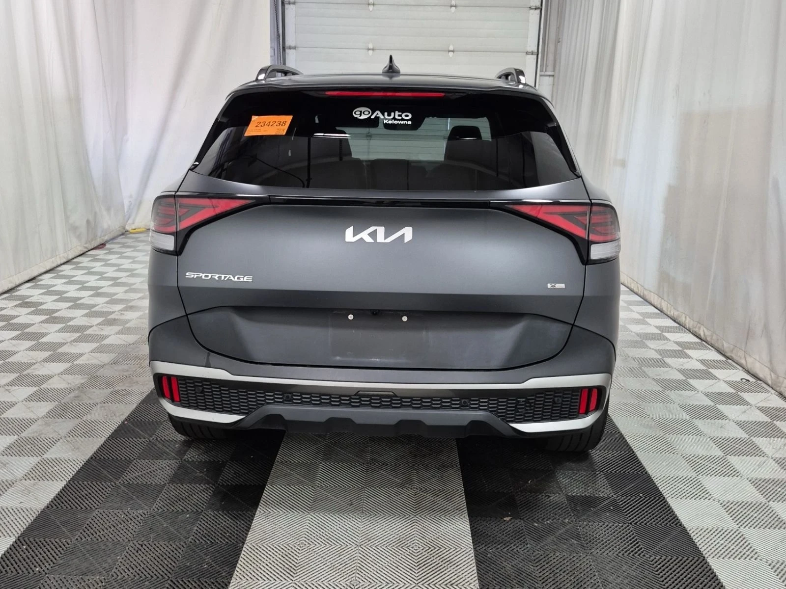 Kia Sportage X-LINE LIMITED* Pano* 360* H&K* 4X4Обдух* , снимка 5 - Автомобили и джипове - 56048460