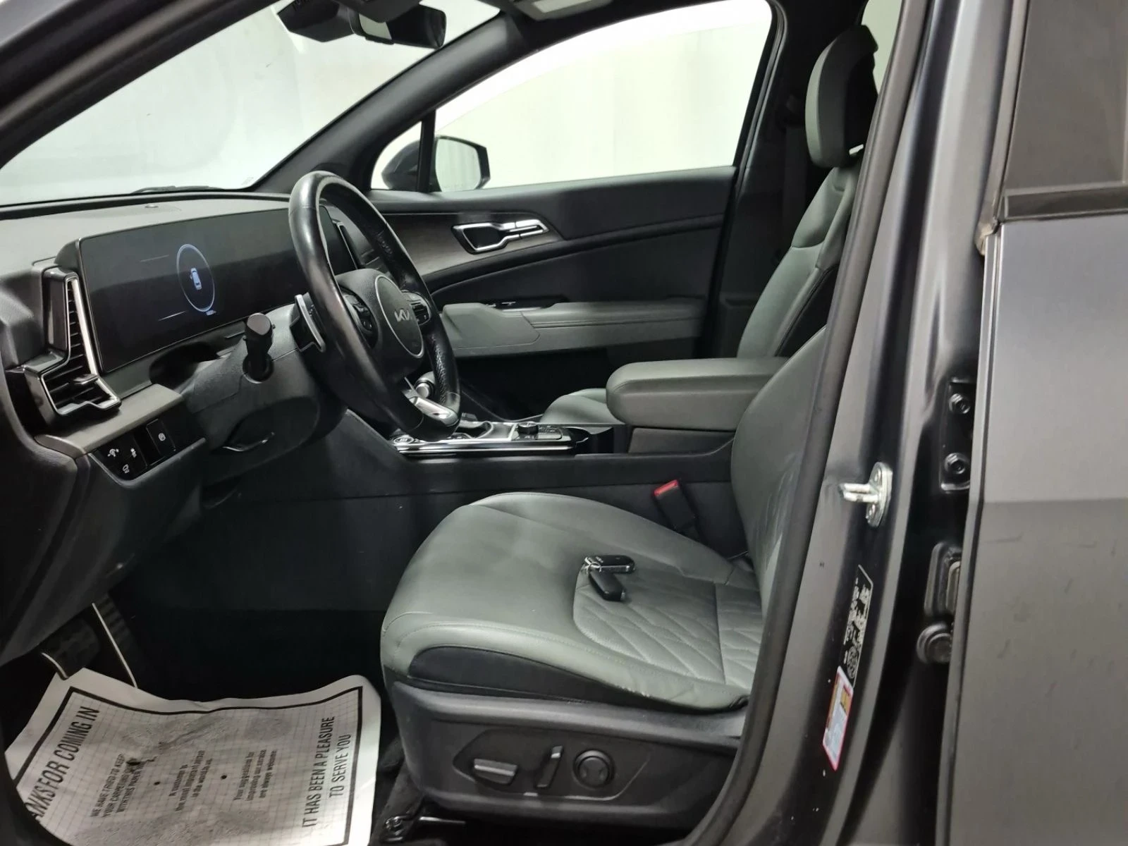 Kia Sportage X-LINE LIMITED* Pano* 360* H&K* 4X4Обдух* , снимка 11 - Автомобили и джипове - 56048460