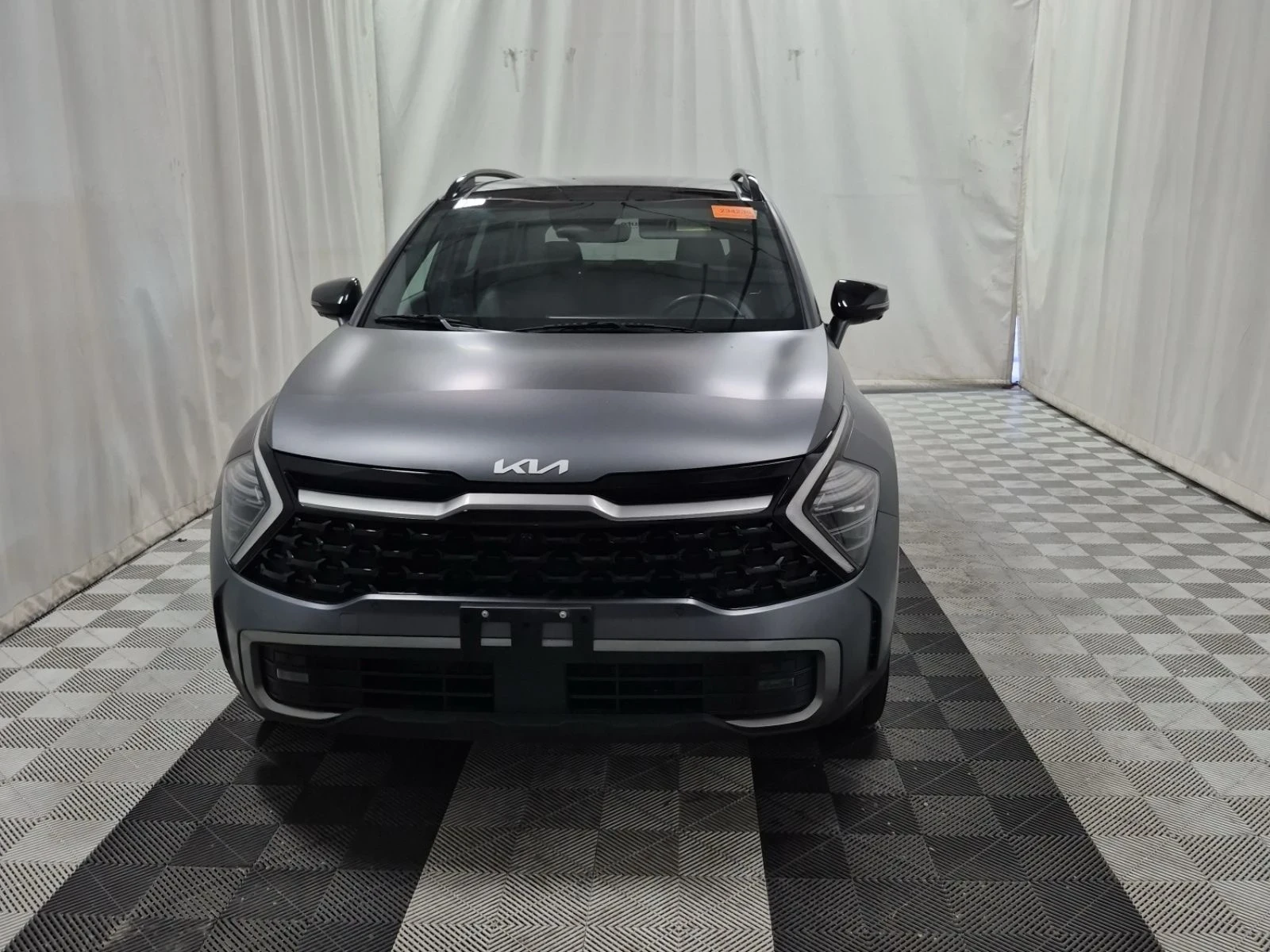Kia Sportage X-LINE LIMITED* Pano* 360* H&K* 4X4Обдух* , снимка 2 - Автомобили и джипове - 56048460