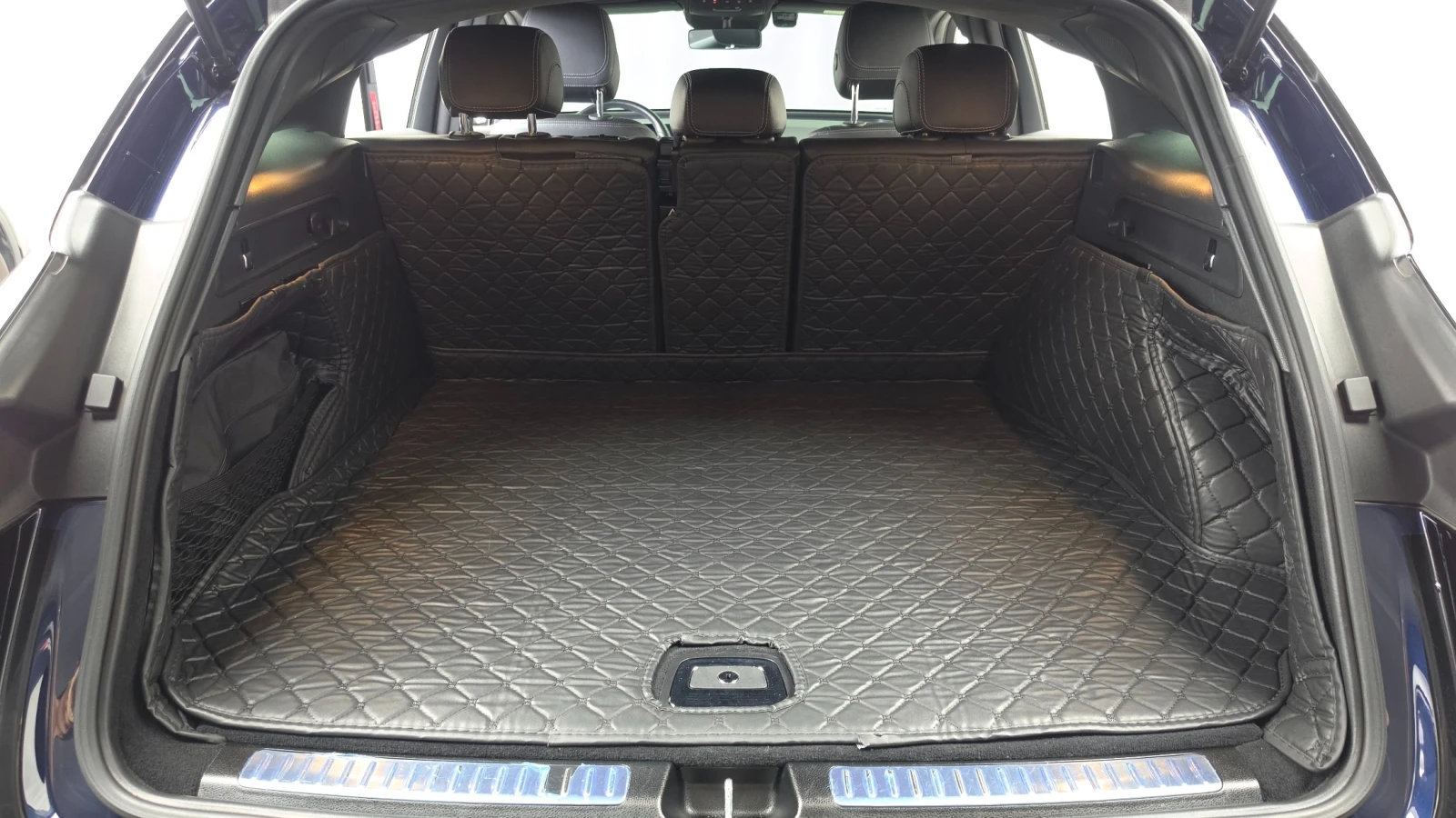 Mercedes-Benz EQC 400 4MATIC * DIS * 360 * ПОДГРЕВ * ПАНО, снимка 5 - Автомобили и джипове - 56172164