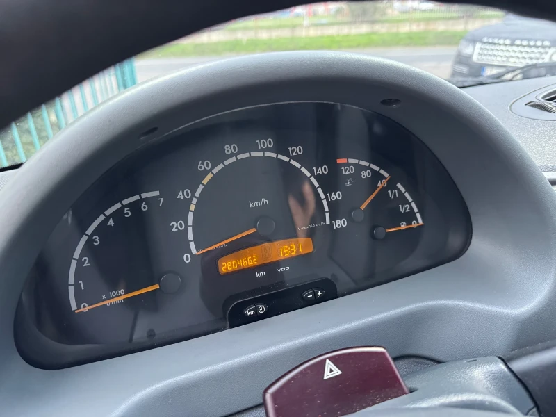 Mercedes-Benz Sprinter 413 CDI* MAXI* 2xКлиматик* Печка* Ел.врата* 20 места, снимка 4 - Бусове и автобуси - 52564578