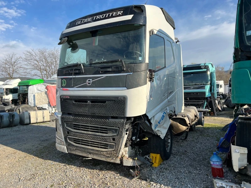 Volvo Fh, снимка 2 - Камиони - 40150577