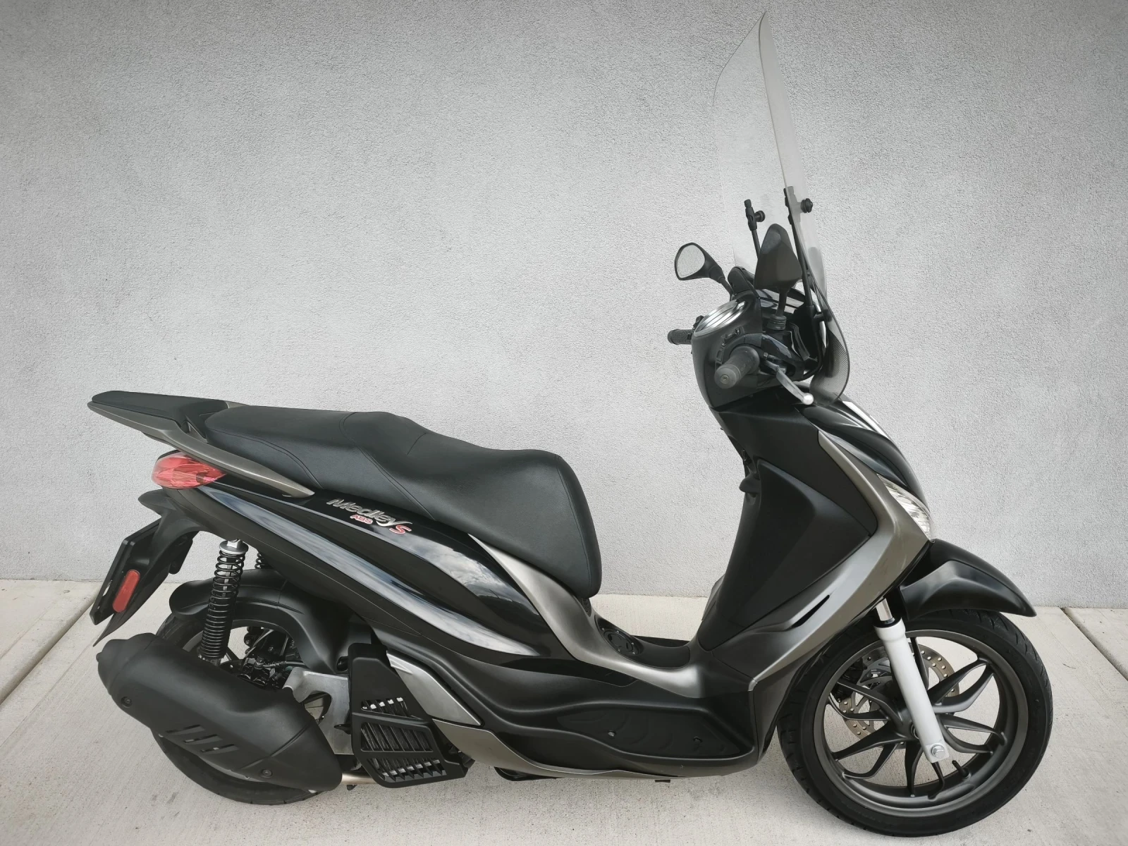 Piaggio Medley 150, ABS, Start-Stop, 2017 година, ЛИЗИНГ