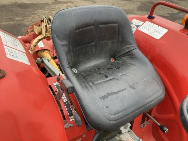 Трактор Yanmar 24 к.с. 4х4, снимка 4 - Селскостопанска техника - 55322568
