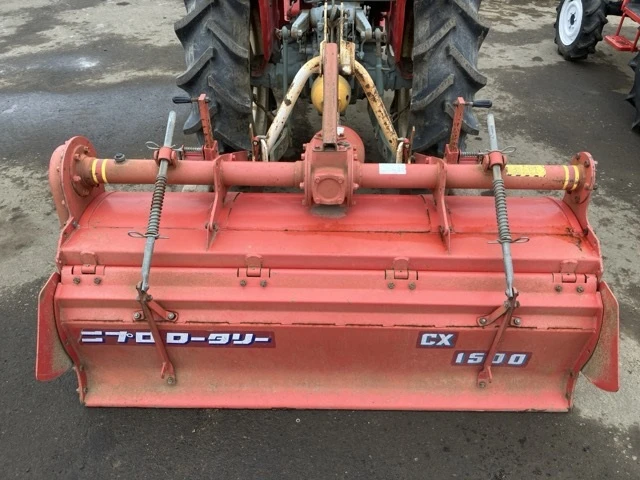 Трактор Yanmar 24 к.с. 4х4, снимка 8 - Селскостопанска техника - 55322568