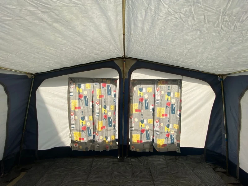 Каравана Beyerland Vitesse, снимка 17 - Каравани и кемпери - 52662919