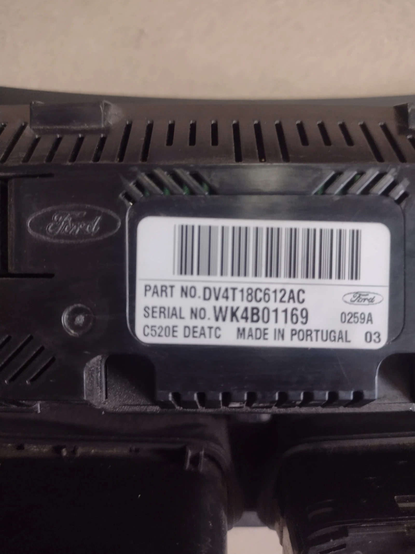 DV4T18C612AC   FORD KUGA WK4B01169 | Mobile.bg   2