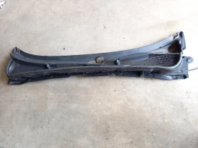 Коро под предни чистачки Субару Форестър 2.0д 