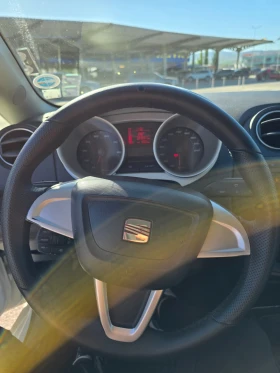 Seat Ibiza 1.6 Бензин/Газ, Подгрев, Би-ксенон, снимка 9